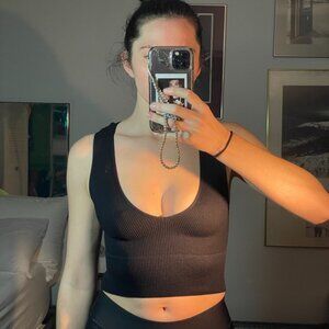 Reversible black tank fits size XS-S